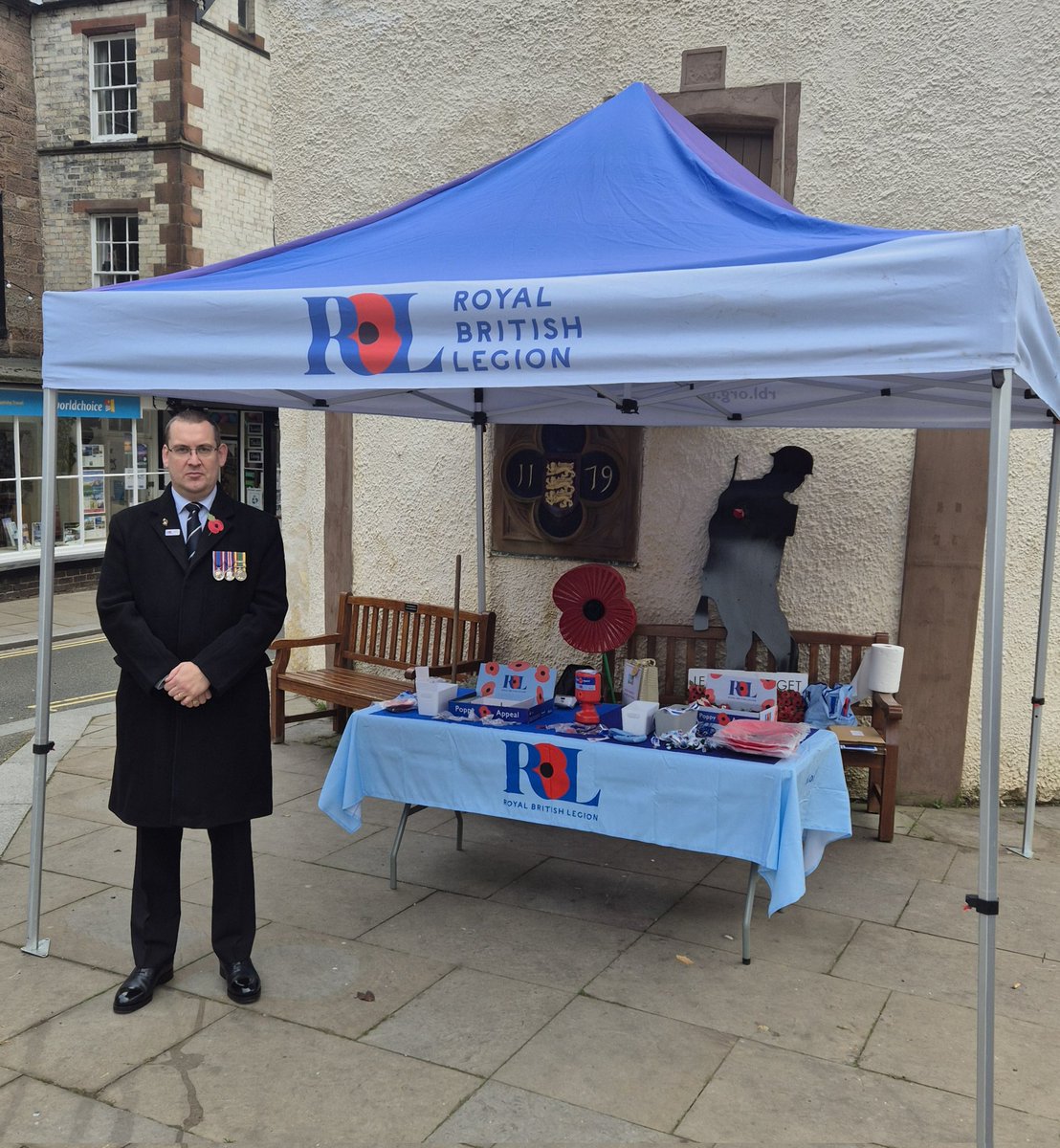 Tad chilly in Appleby-in-Westmorland supporting <a href="/PoppyLegion/">Royal British Legion</a> <a href="/NWambArmedForce/">NWamb_ArmedForcesNetwork</a> <a href="/NWAmbulance/">North West Ambulance Service</a> <a href="/NHSVeteranAware/">NHS Veteran Aware</a>