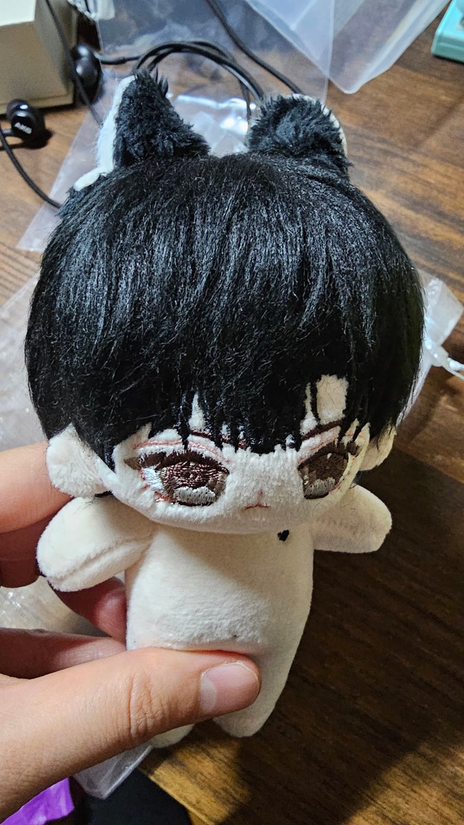 서리탬이 잘 도착했어요💜💜💜 쬐꾸만 여우귀 귀엽다♡ 하구만지작했더니 탈부착🤩💜 예쁜아이 보내주셔서 감사합니다💜