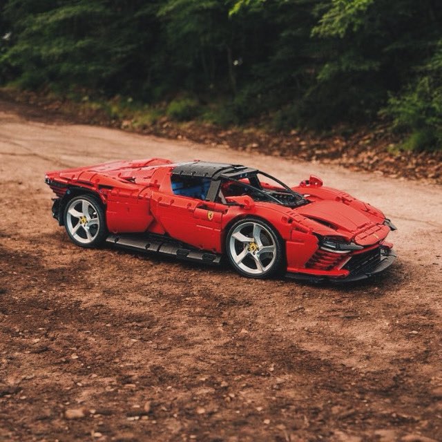 BrickGuyAndy's tweet photo. What’s your dream car? https://t.co/YxFDnIFjYF