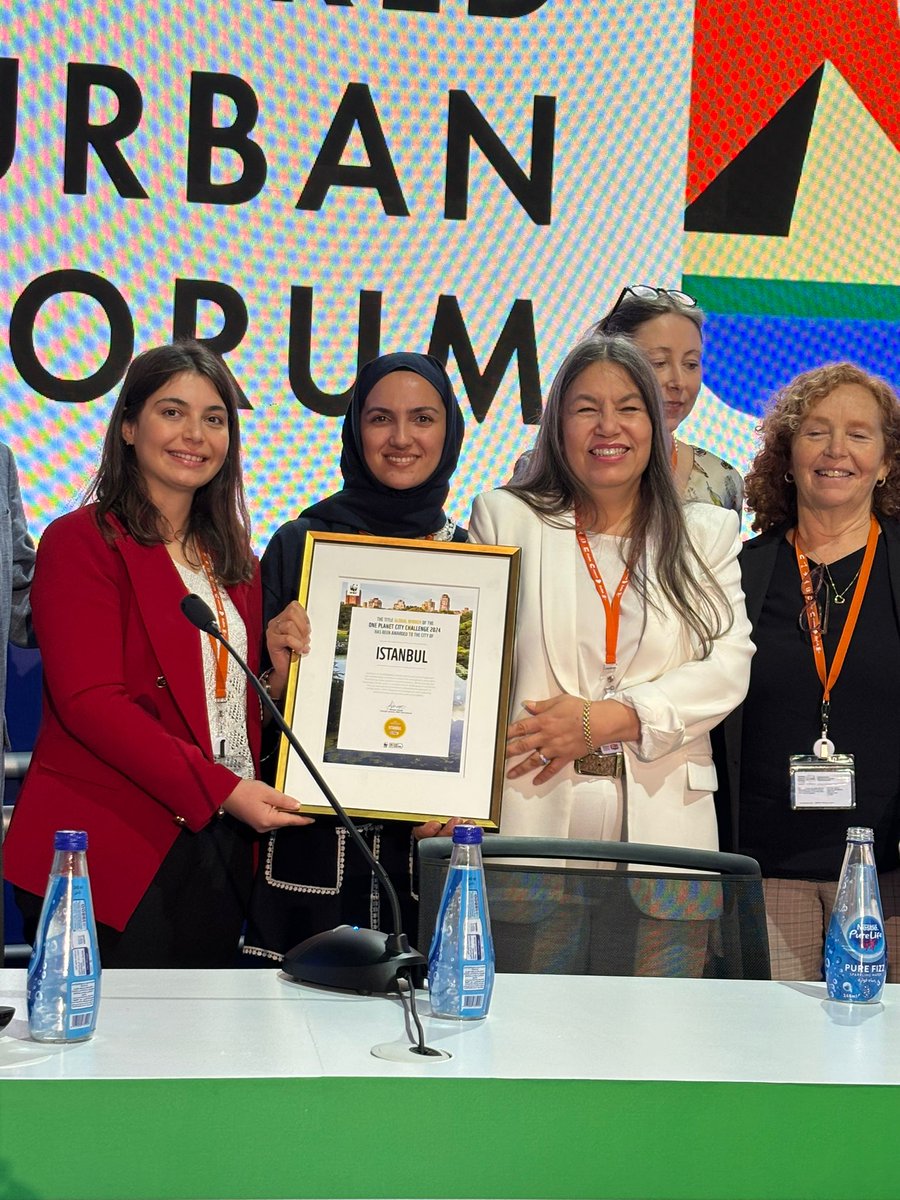 cevreistanbul's tweet image. “İstanbul, WWF tarafından düzenlenen Tek Dünya Kentleri Yarışması’nın bu seneki küresel birincilerinden biri olarak ödülünü Mısır’da gerçekleştirilen World Urban Forum (WUF12) sırasında aldı. Türkiye’den ilk defa bir şehir küresel birinciliğe sahip oldu.”
#WWF
#OPCC
#GlobalWinner