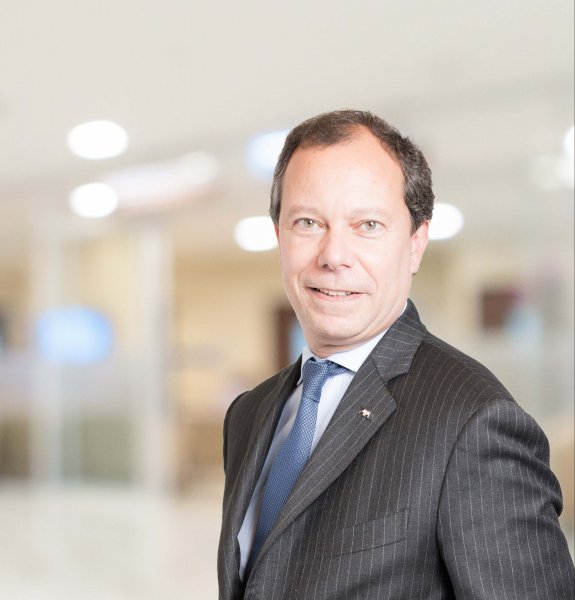 ▶️ Quelles questions souhaiteriez-vous poser au directeur financier d'AXA ?

🗓️ Le Mardi 26 Novembre, j'aurai le plaisir d'interviewer Alban de Mailly Nesle à l’Investir Day.

🤝 D'ailleurs, ce sera l'occasion idéale de vous retrouver à Paris pour discuter ensemble.