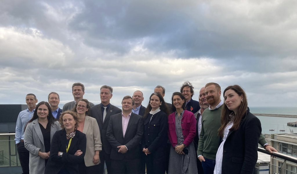 K2Vlierberge's tweet image. Thrilled to welcome many 🇧🇪 #ORE companies to #WEITradeShow in #Dublin.

🙏 @ESBGroup &amp;amp; @RWE_UK for the interesting visit &amp;amp; exchanges on strengthening 🇧🇪🇮🇪 cooperation.

Kicking-off with a successful network event @FIT_agency @WindEnergyIRL @BlauweCluster &amp;amp; @Dept_ECC.