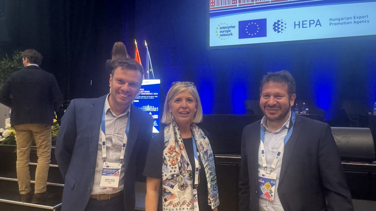 PRAXI Network (@praxinetwork) on Twitter photo #EEN2024
Το Δίκτυο ΠΡΑΞΗ στη Βουδαπέστη 🇭🇺 για το ετήσιο Συνέδριο του <a href="/EEN_EU/">Enterprise Europe Network 🇪🇺</a> ! 🚀
Ο Διευθυντής <a href="/kostasvavekis/">Kostas Vavekis</a> , και ο <a href="/AchilleasBarlas/">Achilleas Barlas</a> βρίσκονται στην καρδιά των εξελίξεων για την ανάπτυξη των #ΜμΕ στην Ευρώπη!
Μείνετε συντονισμένοι για updates 📸!
#EENCanHelp #PRAXINetwork #EEN2024
Το Δίκτυο ΠΡΑΞΗ στη Βουδαπέστη 🇭🇺 για το ετήσιο Συνέδριο του <a href="/EEN_EU/">Enterprise Europe Network 🇪🇺</a> ! 🚀
Ο Διευθυντής <a href="/kostasvavekis/">Kostas Vavekis</a> , και ο <a href="/AchilleasBarlas/">Achilleas Barlas</a> βρίσκονται στην καρδιά των εξελίξεων για την ανάπτυξη των #ΜμΕ στην Ευρώπη!
Μείνετε συντονισμένοι για updates 📸!
#EENCanHelp #PRAXINetwork