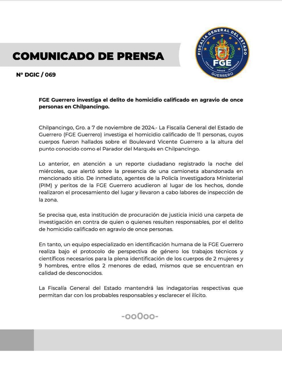 JacobMorant's tweet photo. Confirma la fiscalía que en la batea de la camioneta había restos humanos. SON 11 CUERPOS, SON 9 hombres, entre estos 2 menores, además de 2 mujeres.  #Chilpancingo #Violencia #Guerrero https://t.co/NCcKCErzsu