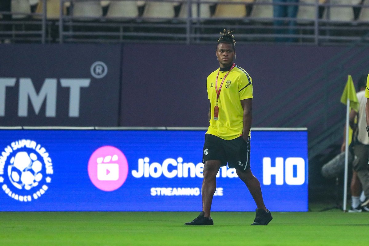 HydFCOfficial's tweet image. 👋 Reporting for duty in Kochi!

#KBFCHFC #TheNawabs 💛🖤