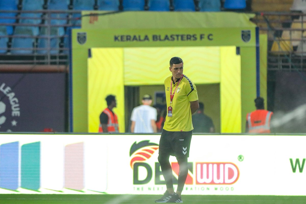 HydFCOfficial's tweet image. 👋 Reporting for duty in Kochi!

#KBFCHFC #TheNawabs 💛🖤