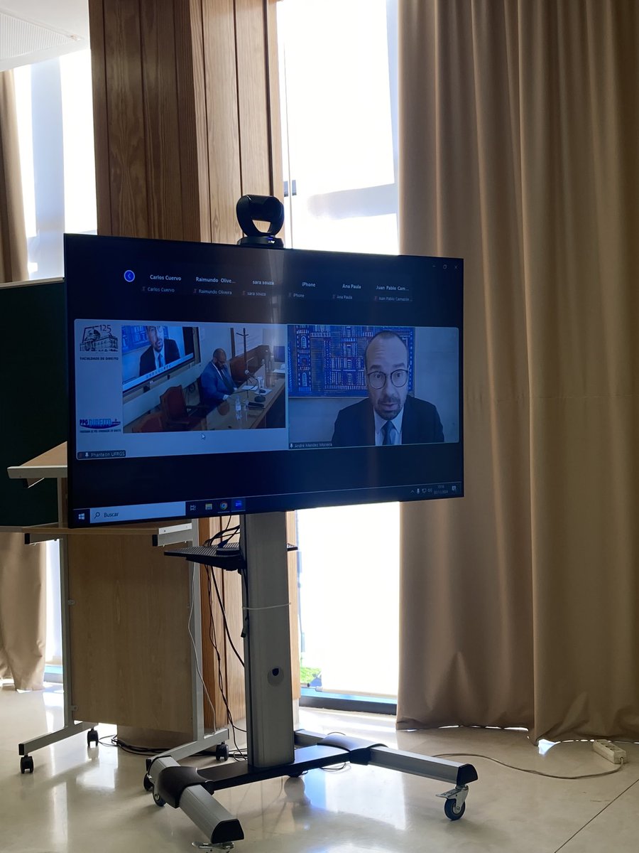 Cerramos la segunda mesa con la participación magistral del Prof. José Manuel Tejerizo Lopez <a href="/UNED/">UNED</a> sobre litigiosidad tributaria española y el Prof. André Mendes Moreira <a href="/usponline/">USP - Universidade de São Paulo</a> sobre la influencia de la IA en la litigiosidad tributaria