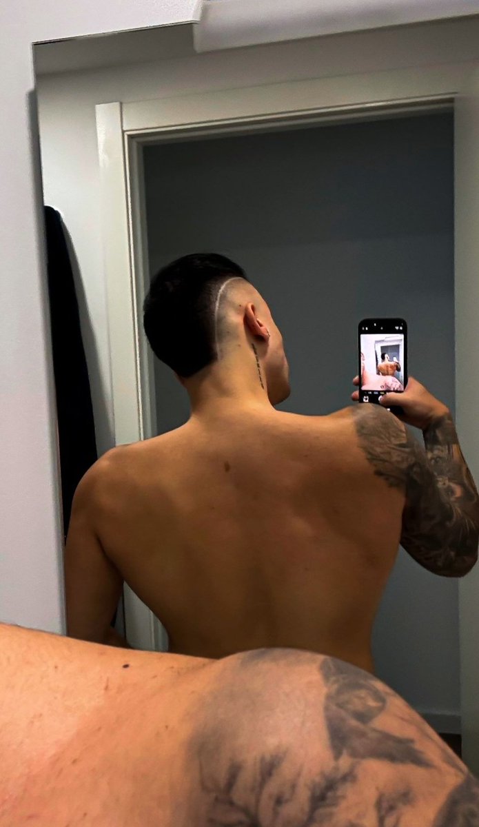 y podría seguir toda la mañana ahre