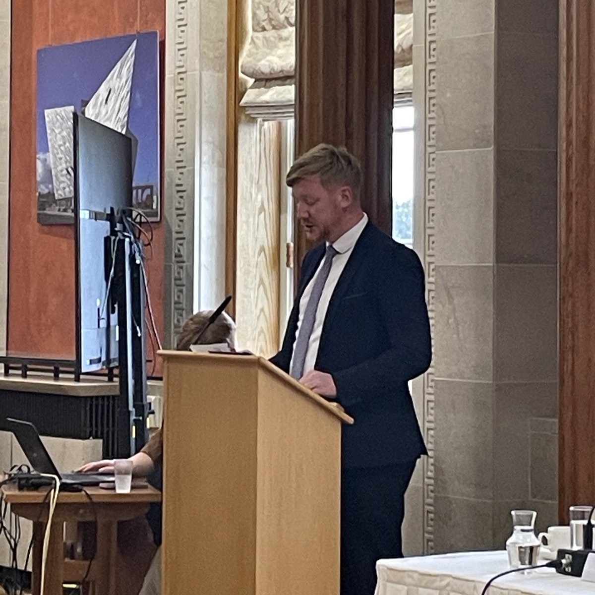 Efforts to tackle #childpoverty just aren’t working. Children and families are no better off now than 5 years ago. We need to bring forward a new Anti-Poverty Strategy. @McCrossanMLA opening the launch of the Public Accounts Committee report on Child Poverty in Northern Ireland.