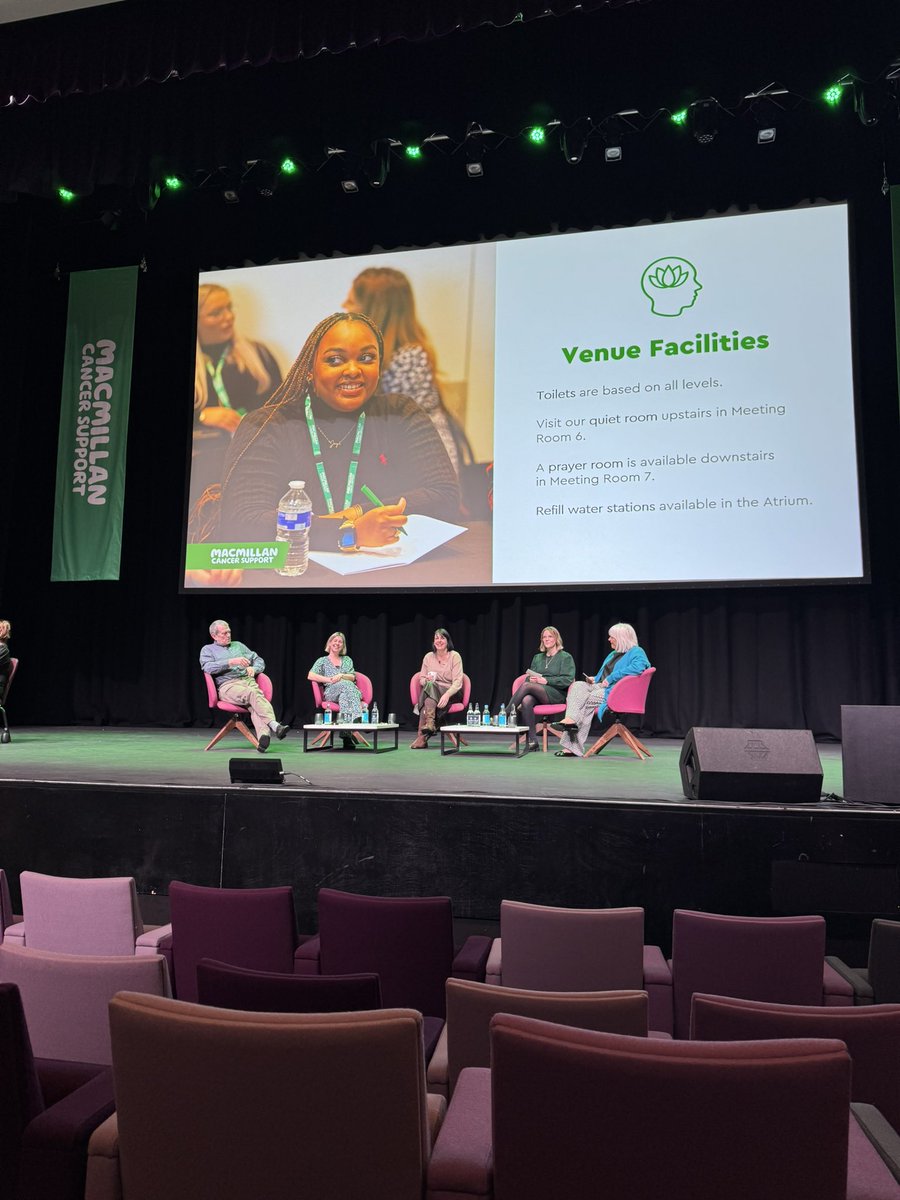 Front row seats to watch this superstar talk about the cancer professionals podcast and panel discussion! Such a privilege to work with such an amazing Dietitian <a href="/PallcareRd/">Natalie Harrison</a> 💚 <a href="/macmillancancer/">Macmillan Cancer Support</a> <a href="/CTMUHBDietetics/">Cwm Taf Morgannwg Dietetics</a>