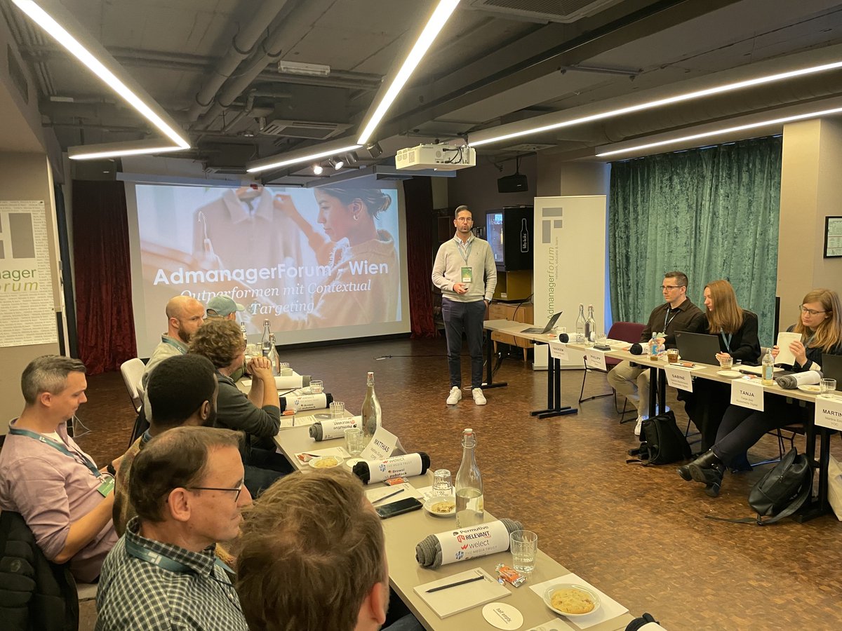 admanagerforum's tweet image. Kann contextual Targeting outperformen? Ja!! 
Wie genau, das erklärt uns Nadeem Qureshi von BCN beim heutigen AdOps Forum Supply in Wien.
Vielen Dank, Nadeem, dass Du Deine Erfahrungen mit uns teilst 👍🏻
#adopsforum #adops #supply