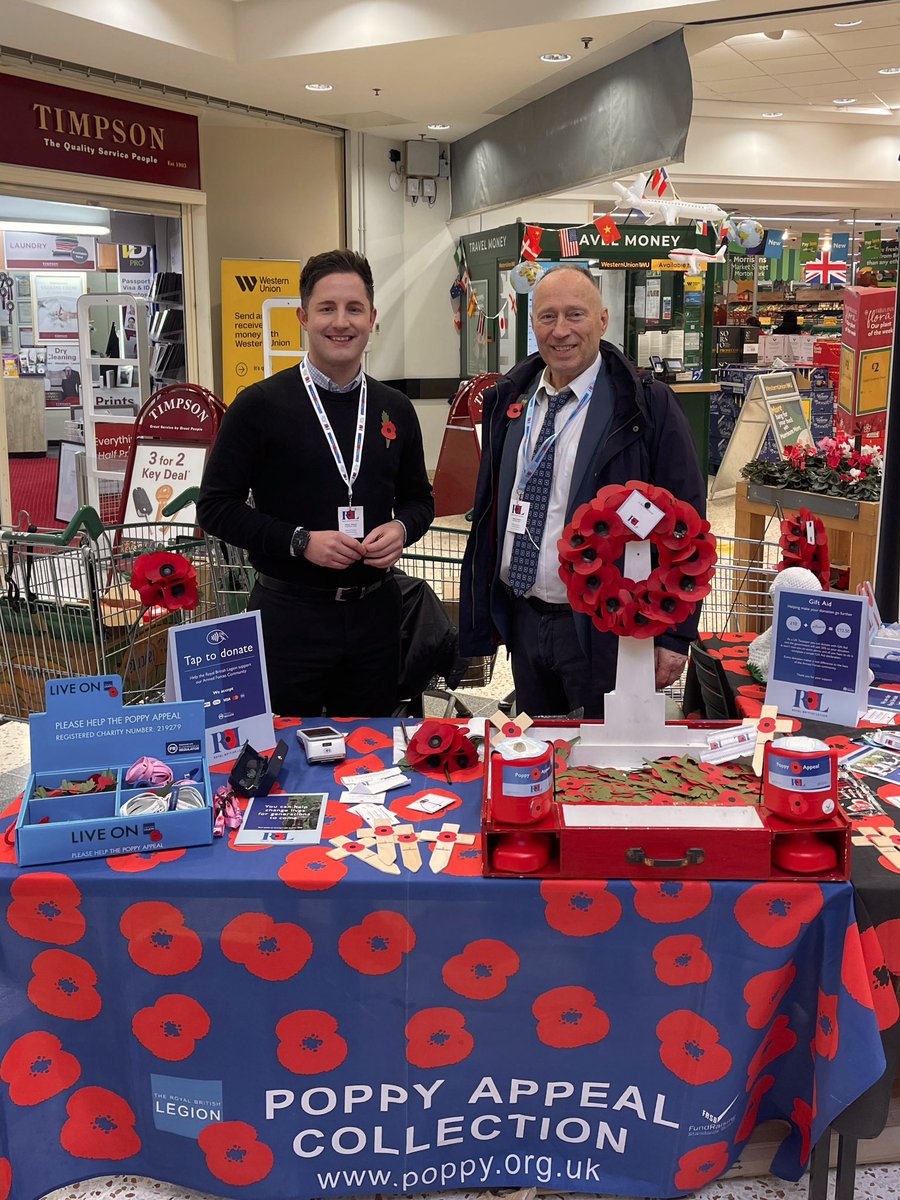 Morning spent supporting the <a href="/PoppyLegion/">Royal British Legion</a> - great to meet Lawrence and thanks for all the donations folks ❤️