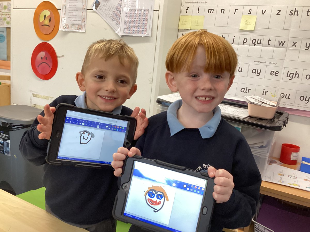 raeburnprimary's tweet image. Alder class are proud to show off their self portraits.  We have been exploring the world of digital art and empowering the children to create their own paintings. 
#RaeburnYear1  #RaeburnComputing