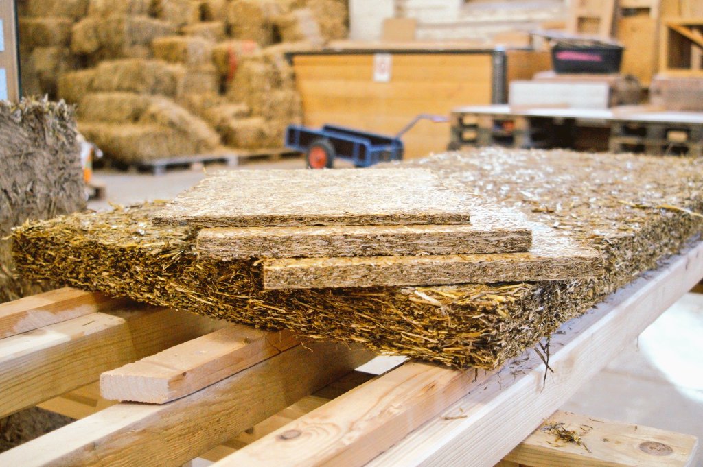 🚦❌
Gibt's hier Mehrheiten für lebenswert umgebaute Städte, Dörfer mit nachhaltigen, kreislauftauglichen Arbeitsplätzen? Jobs in Wachstumsbranchen, nicht limitiert durch rücksichtslose Ressourcenentnahme aus der Natur, Energieträger von Vorgestern &amp; modernem Ablasshandel?