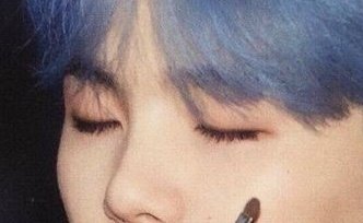 yoongi's pretty long eyelashes