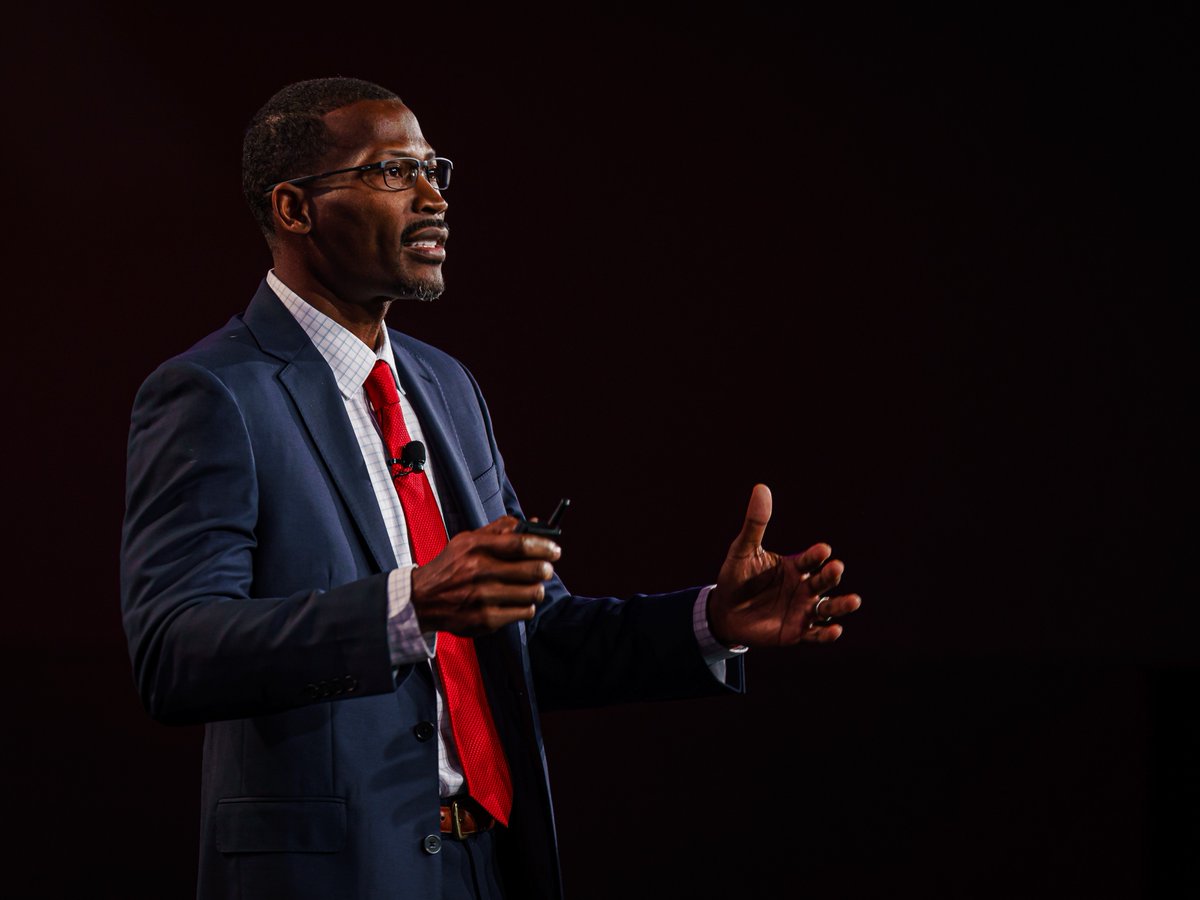 FabtechExpo's tweet image. There are still so many great moments to share from #FABTECH2024! Hope you don&apos;t mind, but we&apos;re going to keep &apos;em coming! 😍