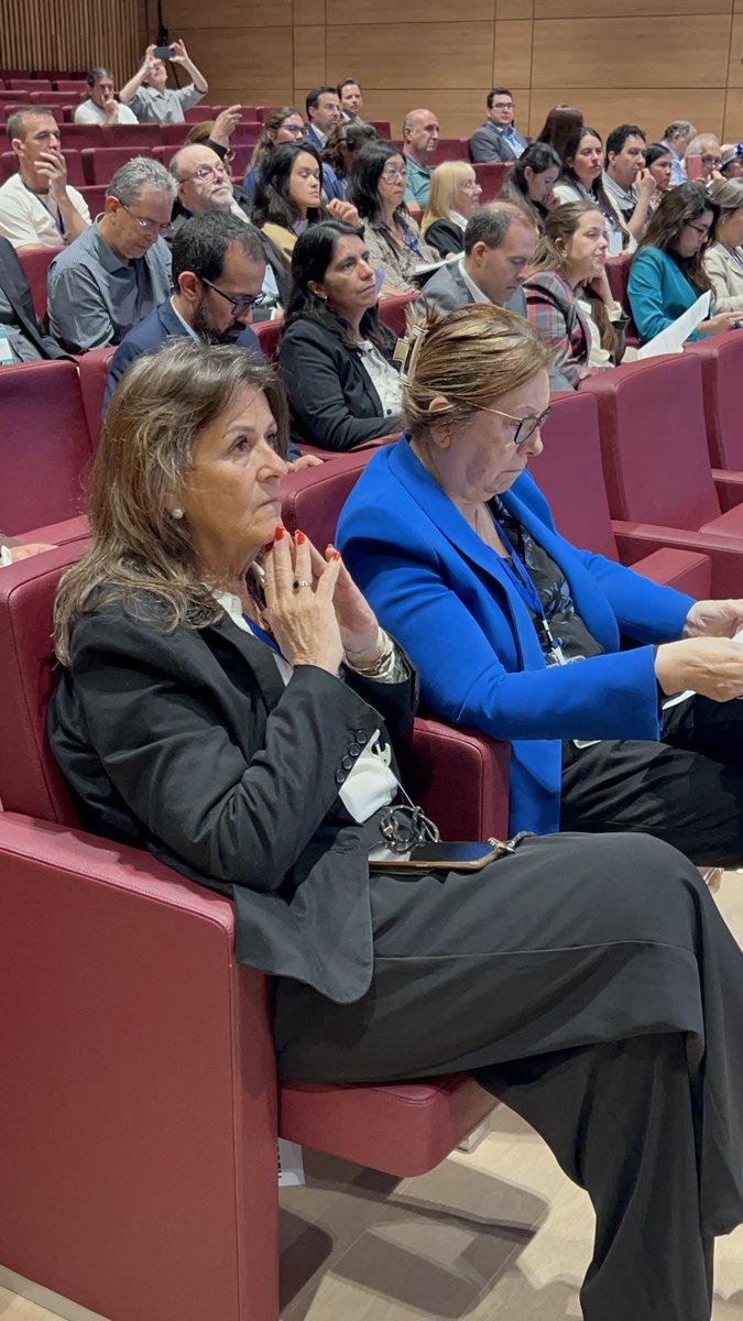 reafmercosur's tweet photo. 👩‍🌾🚜En la apertura formal la Coordinadora Nacional de 🇺🇾 @mfmaldonado_ Fernanda Maldonado expresó: “Está reaf tiene varios elementos de agenda muy importantes; uno de ellos se refiere al seminario sobre las tecnologías de la información y la comunicación“. https://t.co/J0WjCR2Pum
