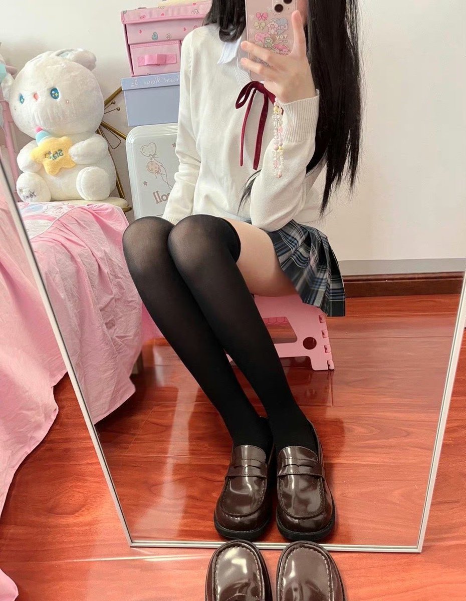 aichidantata's tweet photo. 就应该jk配小皮鞋 #岳阳 https://t.co/0HcBCXWuS8