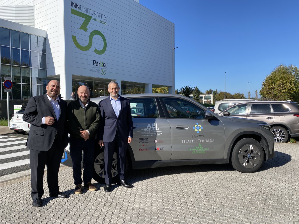 La <a href="/hostnavarra/">AEHN Hostelería Navarra</a> junto a <a href="/hotelespamplona/">Asociación de Hoteles de Pamplona</a> (integrada en la Asociación), nos reunimos ayer en Donosti con <a href="/ADEGI/">ADEGI</a>  Asociación de Empresas de Gipuzkoa y #HotelesGipuzkoa, que también forma parte de ADEGI, para reforzar nuestras líneas de colaboración.