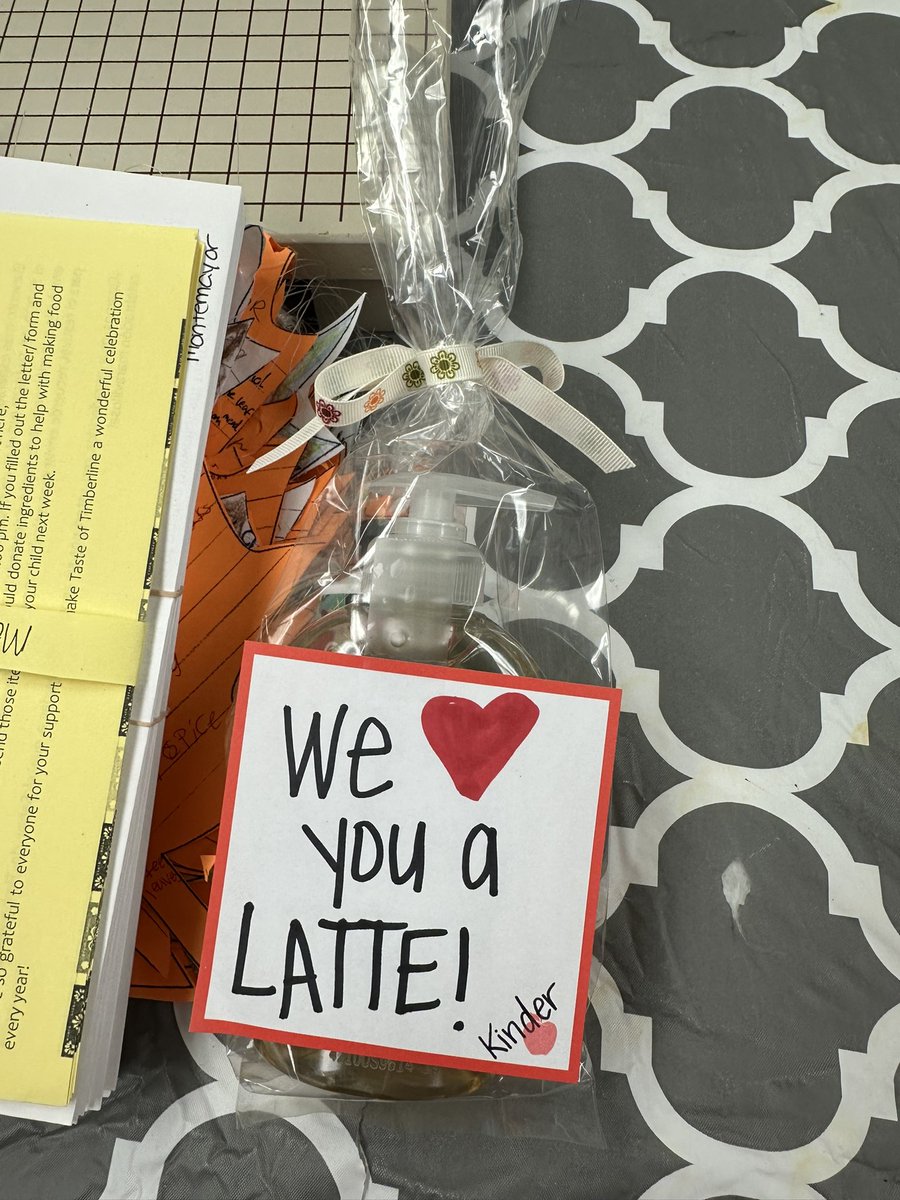 Dedicating this thankful Thursday to our amazing kinder team who has made our 5th team so loved with treats this week with breakfast and goodies. So much respect for those magic makers in kinder. We love you ladies. ❤️#TESleads. Thankful for my friends.