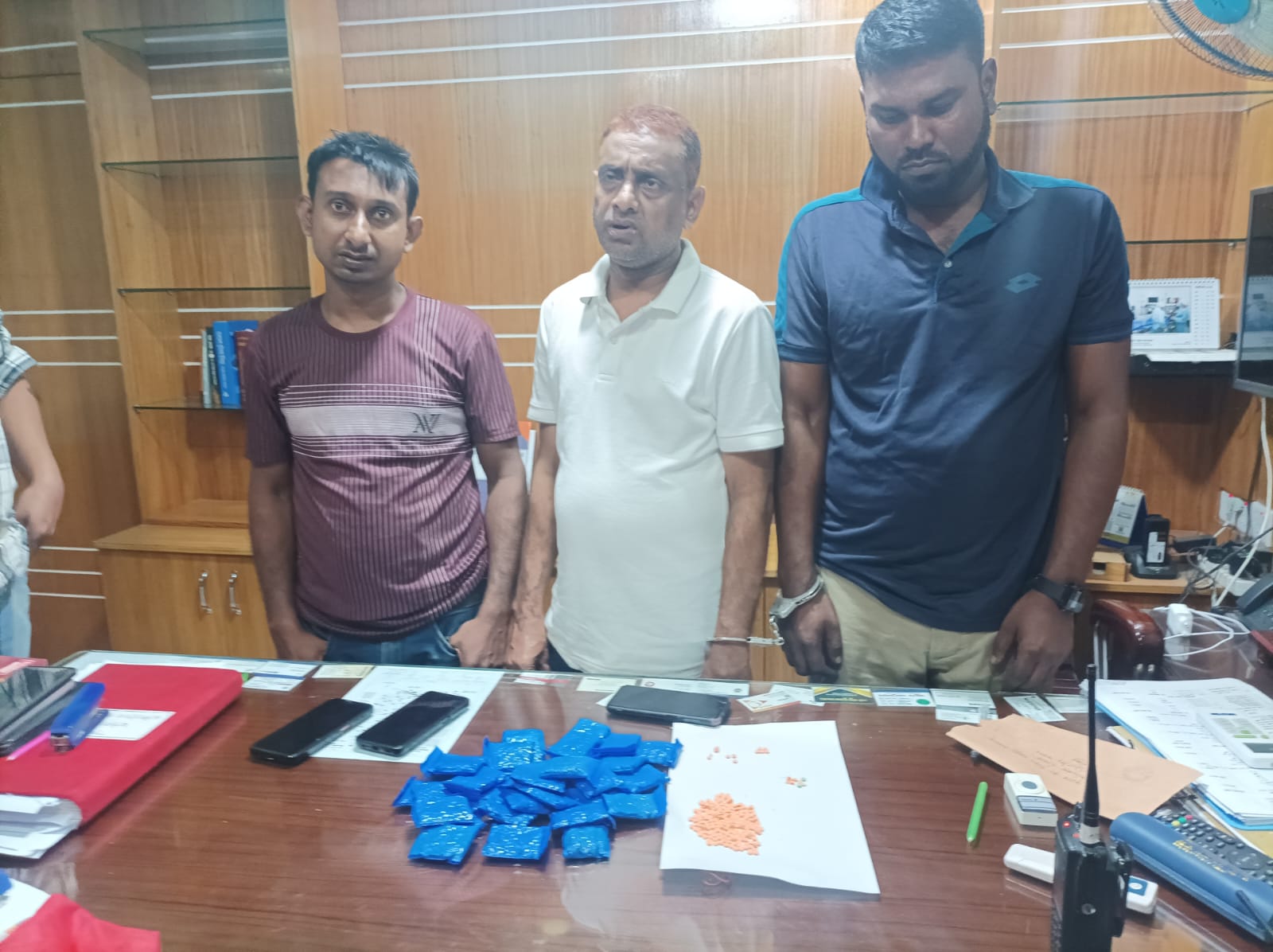 কালিয়াকৈরে বিপুল পরিমান ইয়াবাসহ তিন মাদক ব্যবসায়ী গ্রেফতার