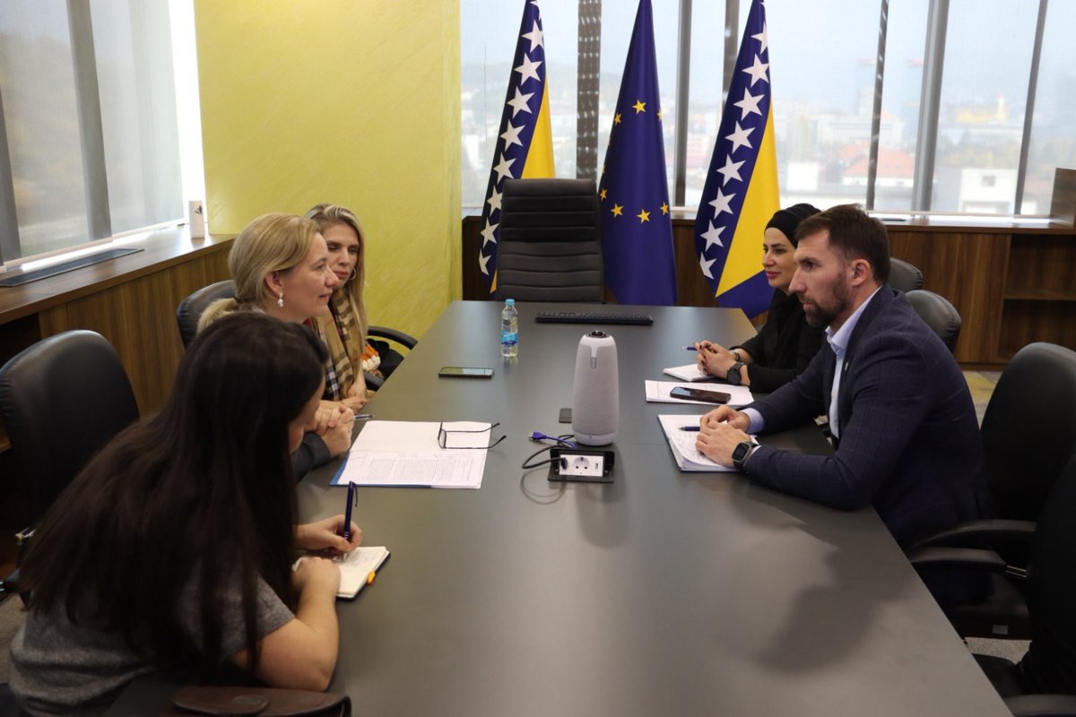 Adnan Delic (@ministarfmrsp) on Twitter photo Honored to welcome Joustine Coulson, the new <a href="/UNFPABiH/">UNFPA in BiH</a> representative, and thank her for their support. Their role in completing the Demographic Development Strategy is crucial for social and economic progress. <a href="/UN_BiH/">United Nations BiH</a> Honored to welcome Joustine Coulson, the new <a href="/UNFPABiH/">UNFPA in BiH</a> representative, and thank her for their support. Their role in completing the Demographic Development Strategy is crucial for social and economic progress. <a href="/UN_BiH/">United Nations BiH</a>