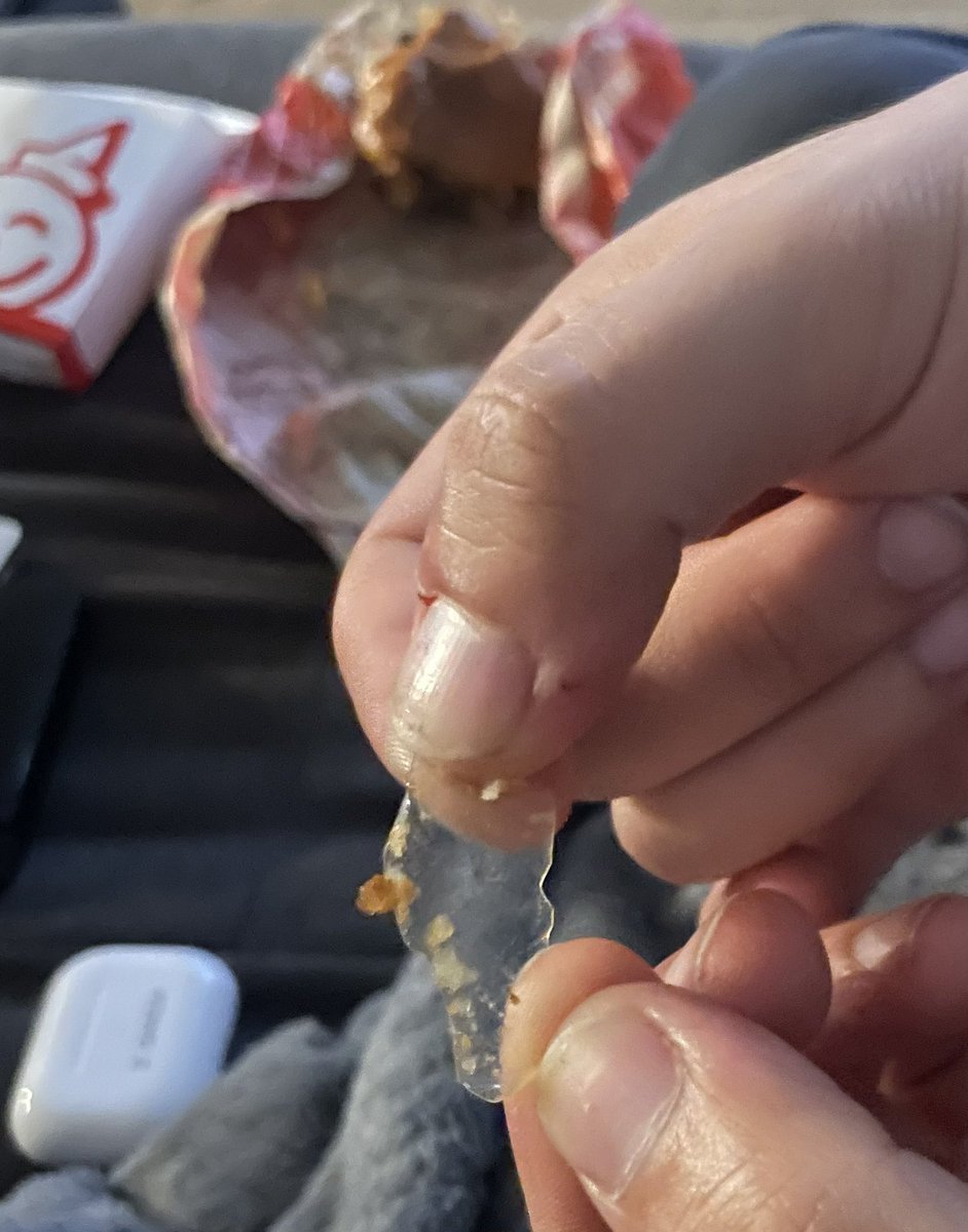 ZachWhere's tweet photo. @JackBox  wtf man 
Bit into my burger and it had a piece of plastic in it https://t.co/H3ly1uCMa7