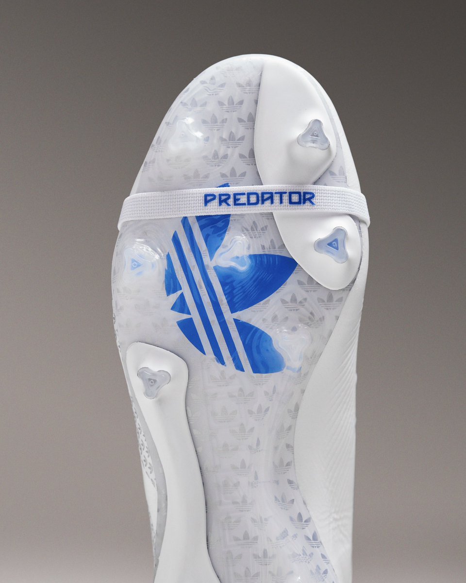 SoccerBible's tweet photo. A closer look at adidas and David Beckham’s Originals Predator 24. https://t.co/FKXvE8G5VV
