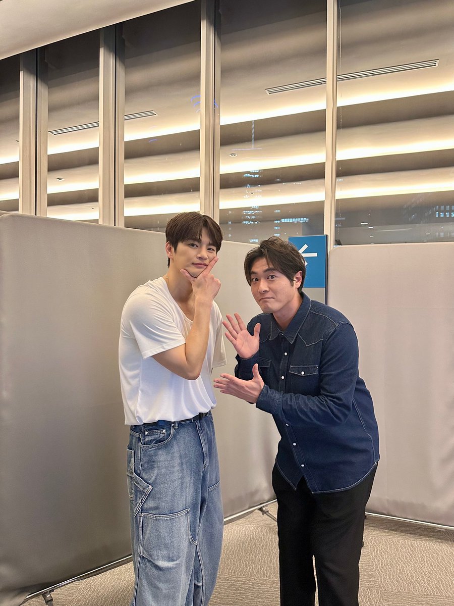 ikecas_Fujiwara's tweet photo. "SEOINGUK JAPANFANCONCERT TOUR2024 "全公演を楽しく終えました！
なんとドラマ「応答せよ1997」で共演されたイ・シオンさんがサプライズ登場✨
イングクさんも喜んでいました😆
HEARTRIDER(ハートライダー)皆さん、ありがとうございました！
#서인국 #ソイングク #Seoinguk #fの藤原 #藤原倫己 https://t.co/I5IM6Agl5n