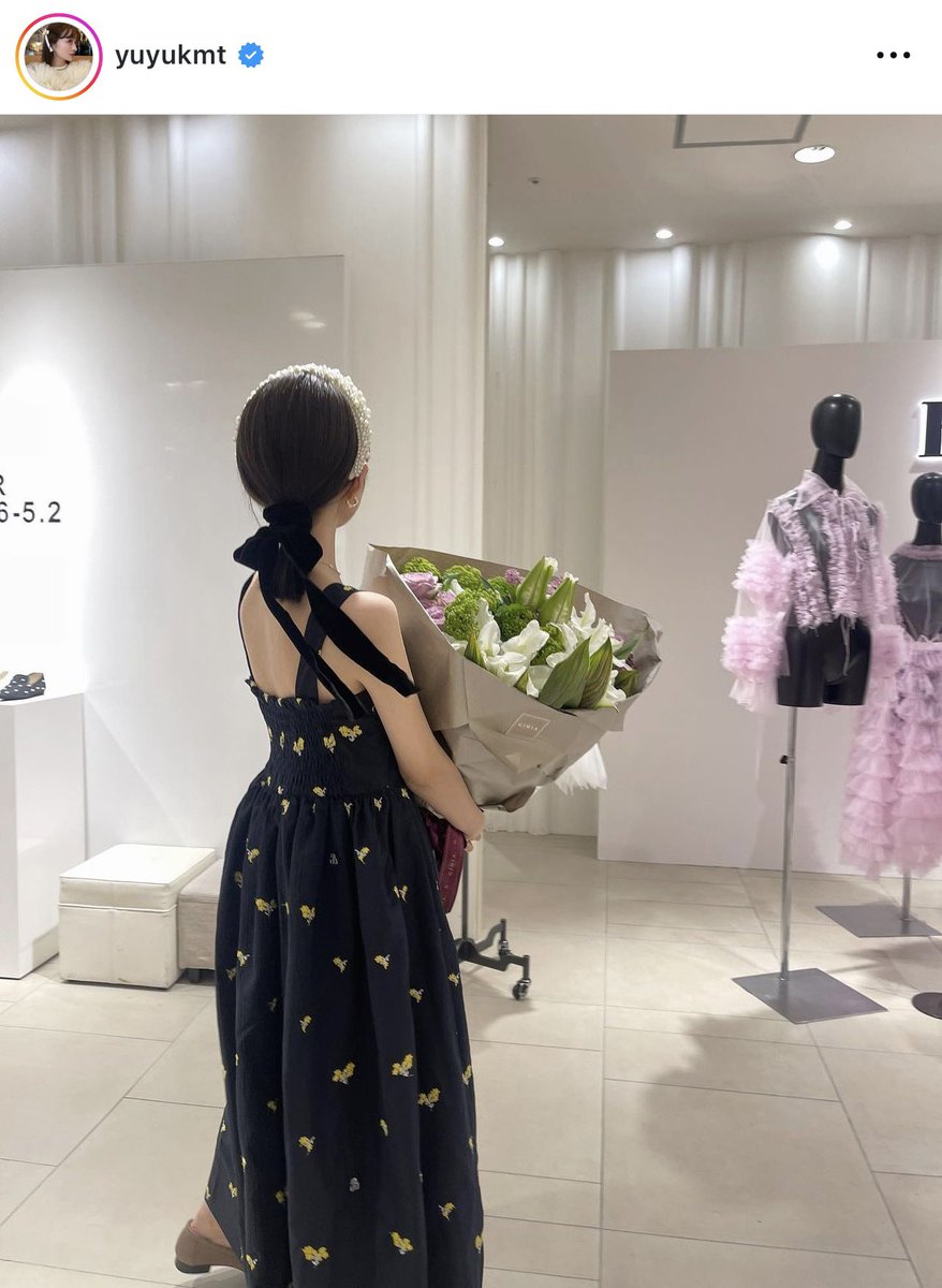 年間12着チャレンジ🌸15/12+7 Bibiy B. COSMOS DRESS 2、3枚目のB