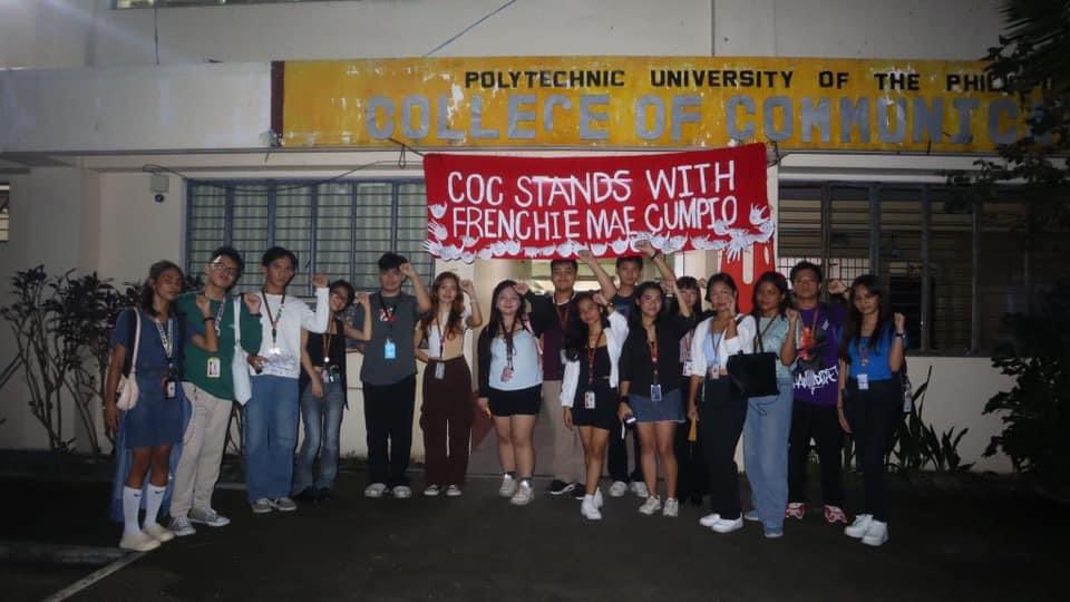 PUP_COCSC's tweet photo. #COCStandswithFrenchie | Nagsagawa ng Solidarity Protest Action ang komunidad ng COC upang ipanawagan ang pagpapalaya kay Frenchie Mae Cumpio at bigyang suporta ang kaniyang pagharap sa gaganaping witness stand sa Regional Trial Court. https://t.co/MdR2cpJXJS