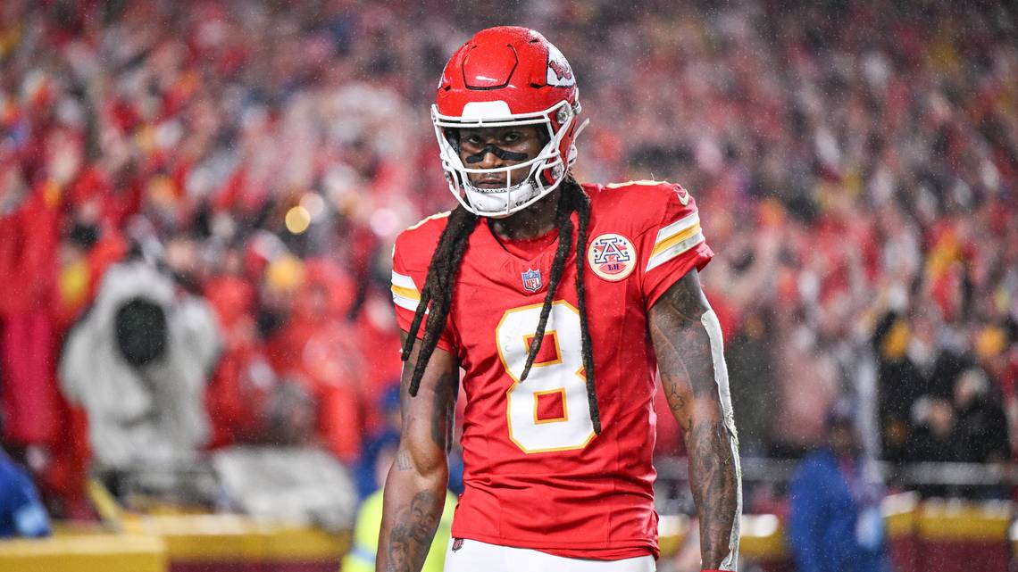 Before the Chiefs traded for Deandre Hopkins, they were 25th in red zone scoring.

Since trading for Deandre Hopkins? They're 7 of 8 in the red zone.

DHop is also the first Chiefs WR to catch 2 TDs in the red zone in a game since 2021.