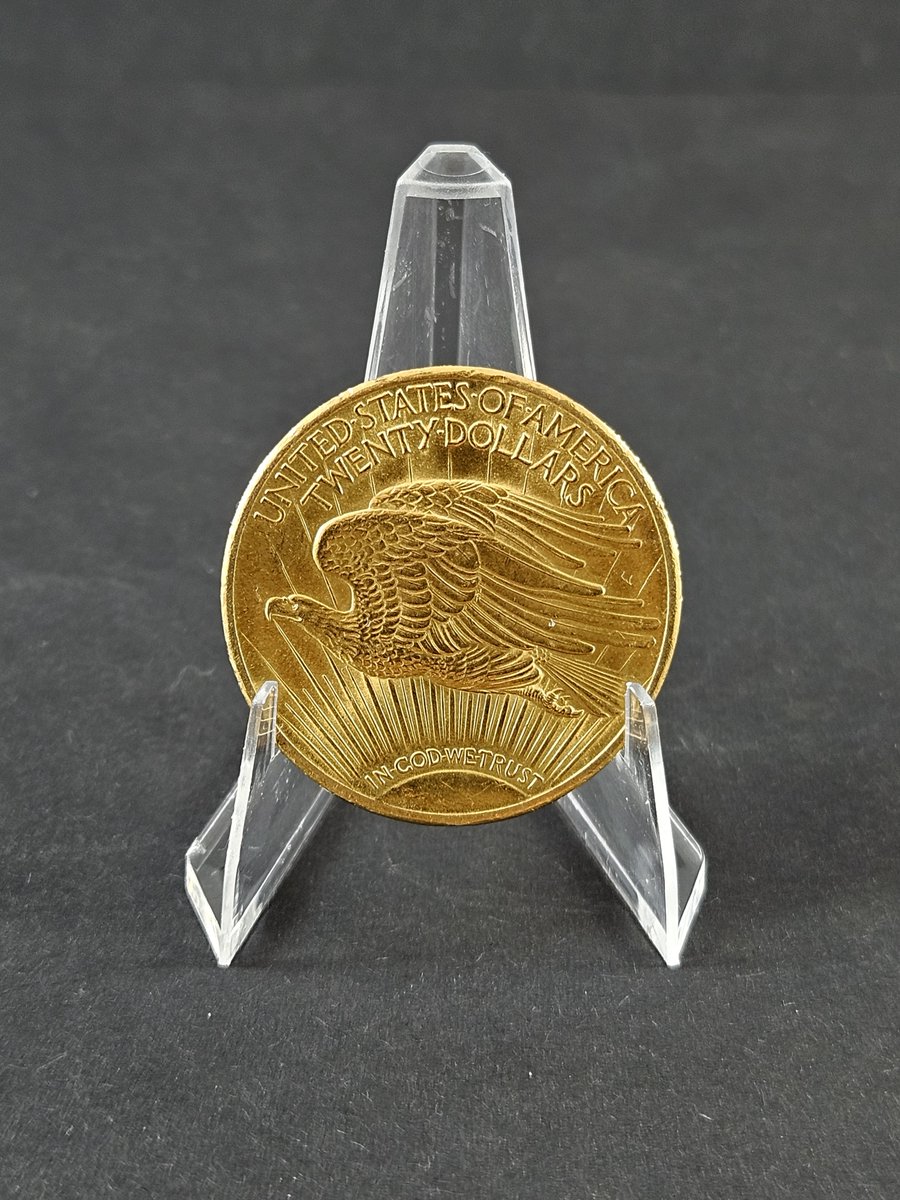 NumisX's tweet photo. 🦅 Double Eagle Goldmünze – Ein Meisterwerk der US-Geschichte 🦅
NumisX Gold Collection: Die Double Eagle Goldmünze, geprägt mit stolzer Geschichte und einem Feingehalt, der bei Sammlern und Investoren gleichermaßen hoch im Kurs steht. #NumisX #DoubleEagle #Numismatik https://t.co/BoqEgmHVVs