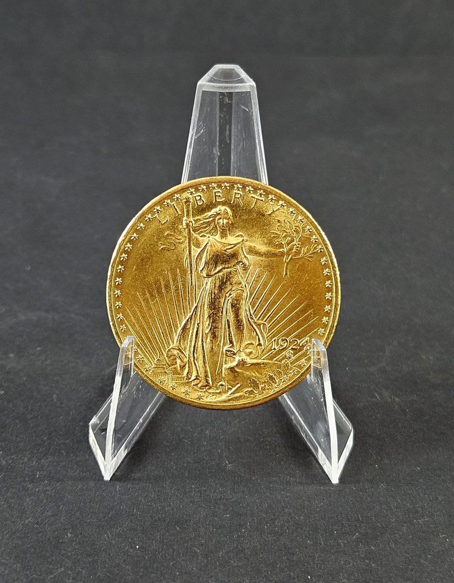 NumisX's tweet photo. 🦅 Double Eagle Goldmünze – Ein Meisterwerk der US-Geschichte 🦅
NumisX Gold Collection: Die Double Eagle Goldmünze, geprägt mit stolzer Geschichte und einem Feingehalt, der bei Sammlern und Investoren gleichermaßen hoch im Kurs steht. #NumisX #DoubleEagle #Numismatik https://t.co/BoqEgmHVVs