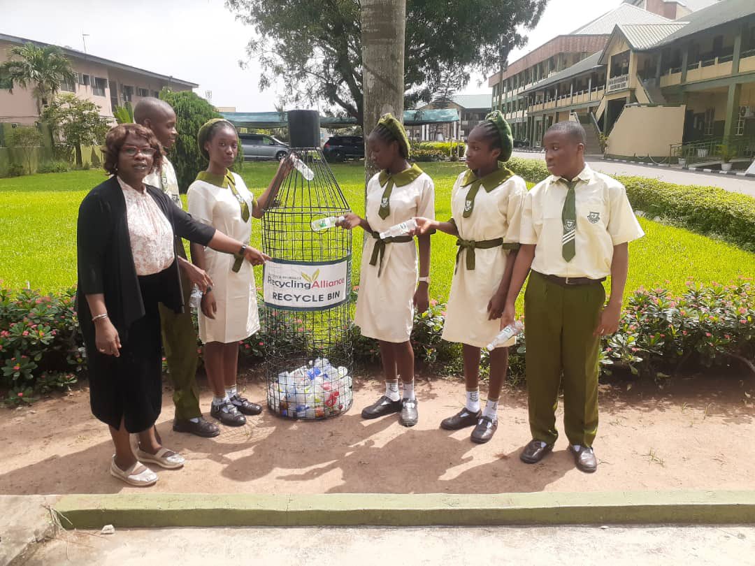 pakamnigeria's tweet photo. Snapshots of students and coordinators from some of schools standing around receptacles donated by @fbralliance in support of our Recycle Together Campaign.
We will continue to impact lives with the knowledge of recycling until waste becomes a scarce resource! #recycletogether https://t.co/yc8YgPgxd8