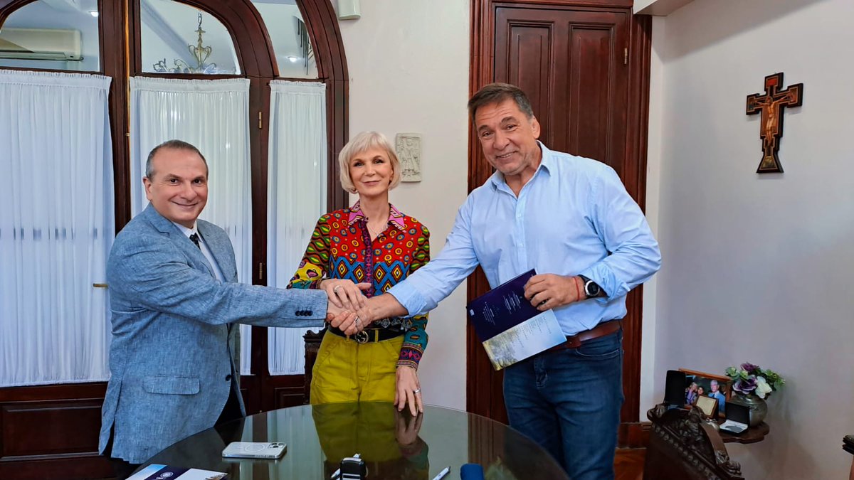 🔹La Universidad San Pablo T firmó un convenio de cooperación con #IT Group

📚A través de este acuerdo ambas instituciones se comprometen a organizar en conjunto actividades científicas y académicas, como así también elaborar programas de investigación.

universidadeshoy.com.ar/nota/76845/la-…