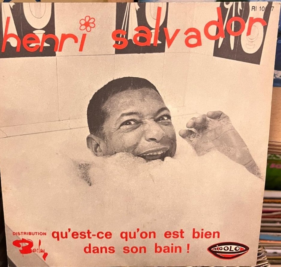 Madrid. 14h. Après l'entrainement. Réaction à l'annonce de la liste de Didier Deshamps. <a href="/KMbappe/">Kylian Mbappé</a> <a href="/FFF/">FFF</a>