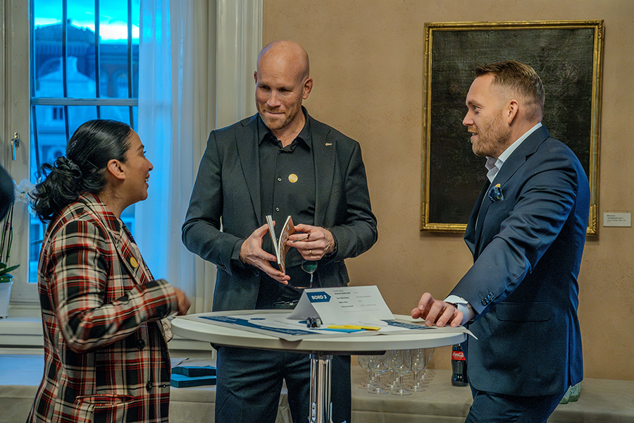 kitron_group's tweet photo. A few weeks ago, our COO, Kristoffer Asklöv, represented Kitron at the Swedish Parliament, joining a discussion with political leaders and representatives from various business sectors on strengthening collaboration on sustainability. https://t.co/jJB8k2HibP