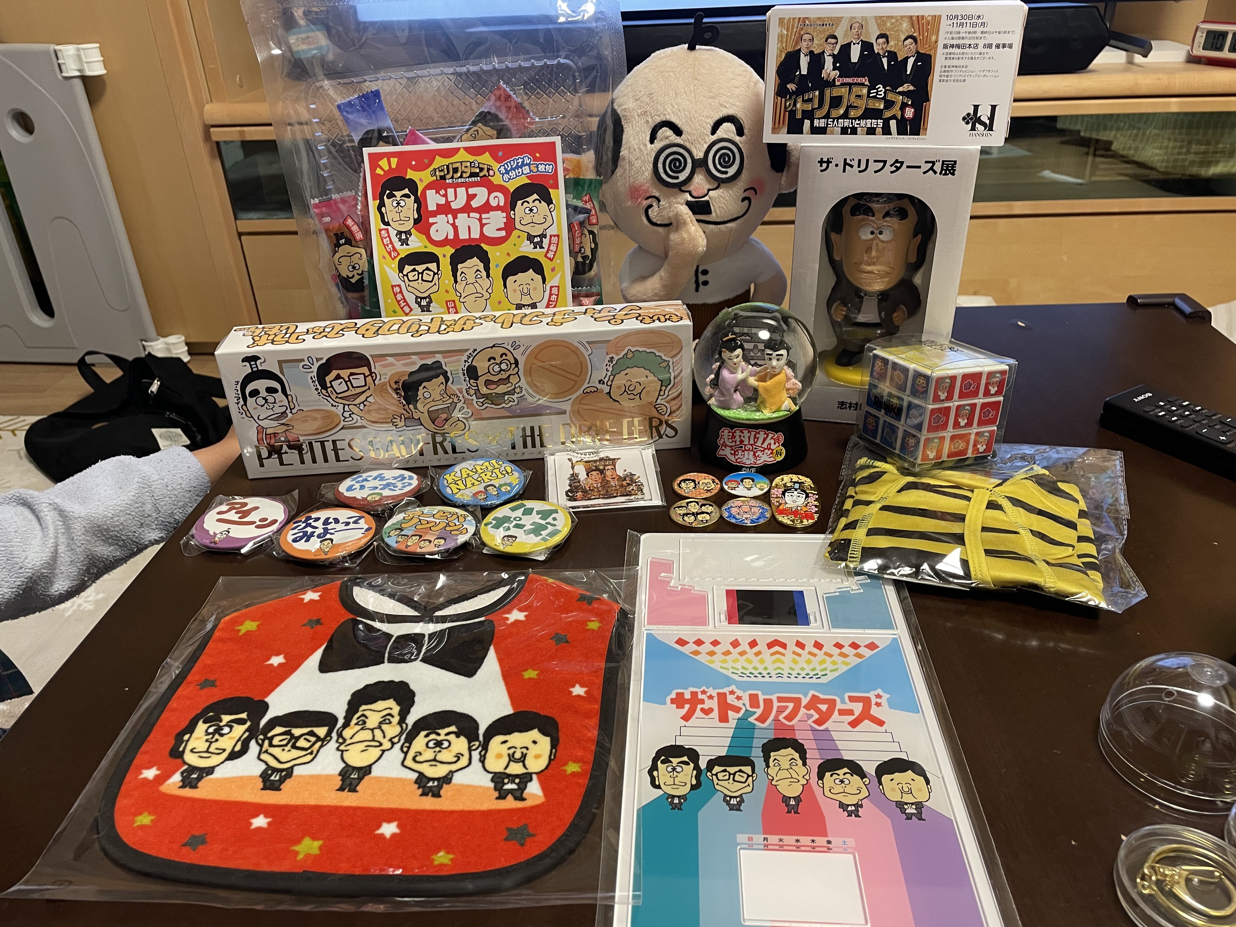Amazon.co.jp: 志村けん アクリルスタンド ドリフターズ展