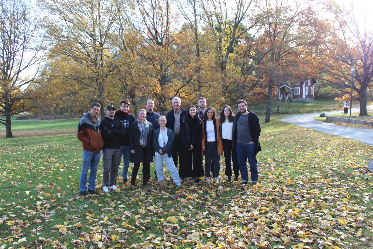 It’s been a true pleasure hosting Prof. John Adams from <a href="/USFHealth/">USF Health</a>, a leading figure in malaria research, at <a href="/Stockholm_Uni/">Stockholm University</a>. He shared insights into his lab’s work, from host-parasite interactions to metabolic processes driving parasite survival. Very inspiring!!