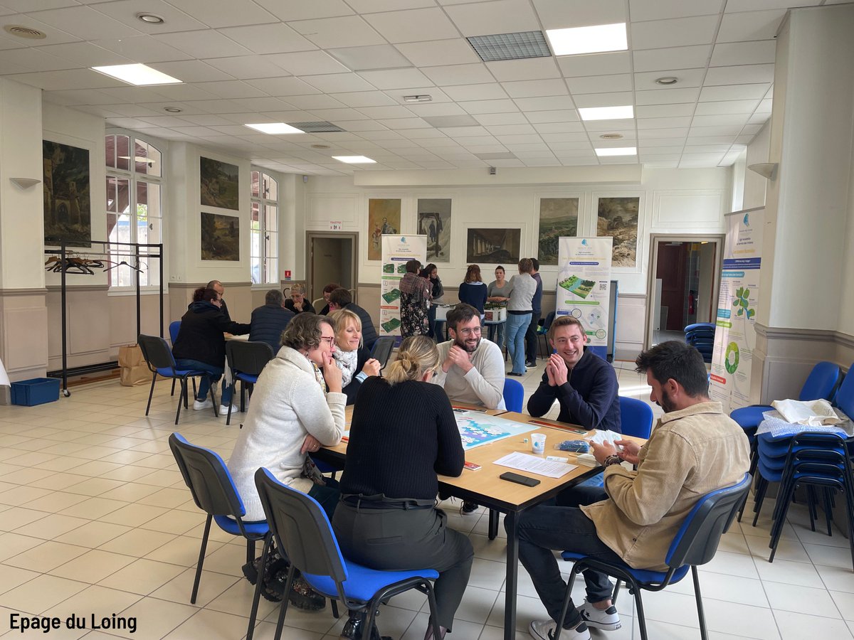 Le 8 octobre, à Montargis, EPISEINE a formé 22 participants à la prise en compte du risque #inondation dans les projets d’urbanisme. 💧
Cette formation d’une journée a été développée dans le cadre du PEP au PAPI du bassin du Loing.
Pour en savoir plus : episeine.fr/actualite/bass…