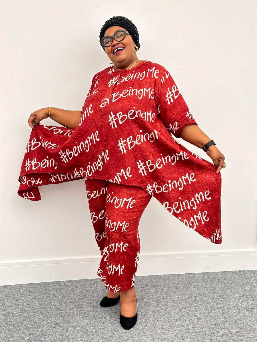 Dr Ruth Oshikanlu MBE RN RM RHV QN FRCN FAAN FRSPH (@ruthoshikanlu) on Twitter photo And this!
Gifted to me by my fellow Queens who went to <a href="/QCLAGOS/">QUEENS COLLEGE YABA</a> with me and graced me wity their presence!
#BeingMe UNAPOLOGETICALLY! And this!
Gifted to me by my fellow Queens who went to <a href="/QCLAGOS/">QUEENS COLLEGE YABA</a> with me and graced me wity their presence!
#BeingMe UNAPOLOGETICALLY!