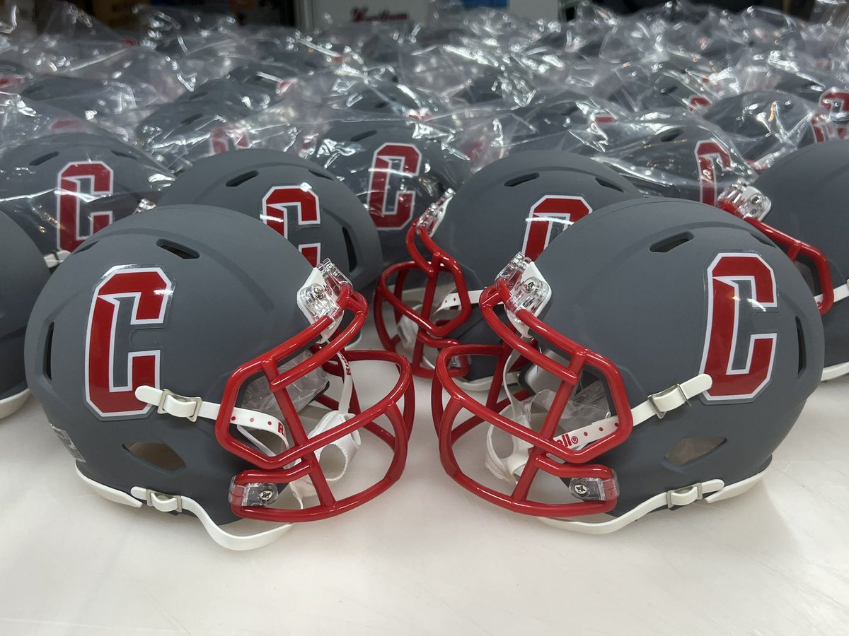 97_sports's tweet image. 100 helmets across the country! Thanks California School for the Deaf, Riverside for the order, and congrats on a great season so far! @csdrathletics @csdriverside #minihelmets #helmetdecals