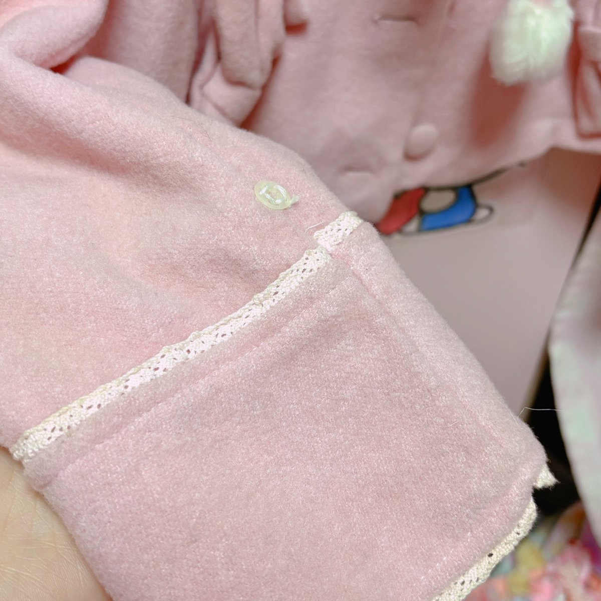 =͟͟͞͞➳❥ 로리타 코트 무료 나눔 이벤트

벼룩 홍보합니다 -!
𖤐𖤐𖤐 로리타 양복이 15,000원 ?! 𖤐𖤐𖤐

💝 모든 옷이 3,000 ~ 15,000 💝

하라주쿠패션 페어리계 로리타패션 펑크룩 양지뢰 스나계 양산형 지뢰계 일본패션 오타쿠패션 홍대패션 데코라

rt 추첨으로 코트 보내드려요
당발 11/16 ♡