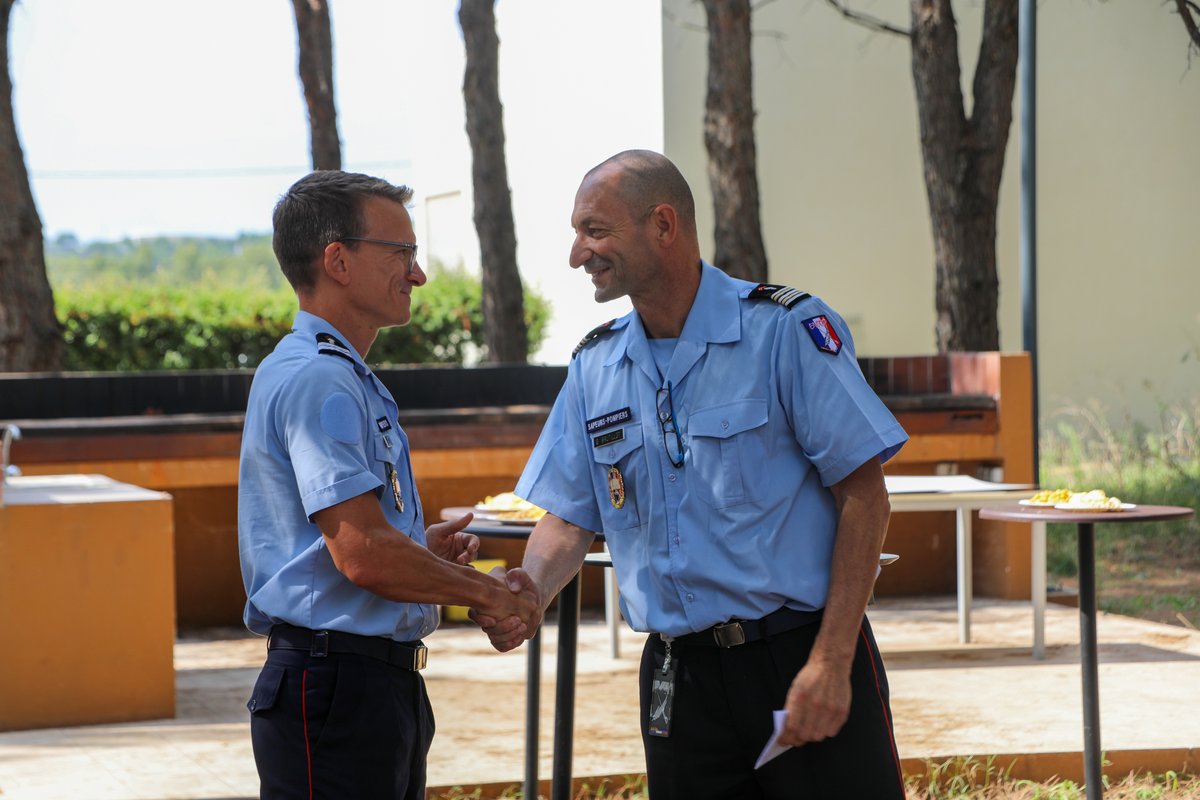 [#JeudiPhoto 📸] 

“Est mon ami professionnel celui que j’estime et qui m’estime en retour, celui qui m’aide dans mon développement professionnel en m’apportant de la reconnaissance, des conseils ou encore du réconfort.”

ensosp.fr/lamitie-profes…