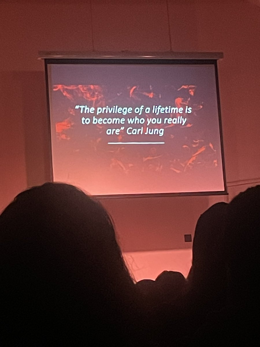 Katie Elizabeth tweet media