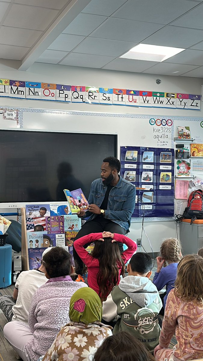 sammyrigaud's tweet photo. Less than 2% of teachers in this country are black males. https://t.co/37WXvBmUmt