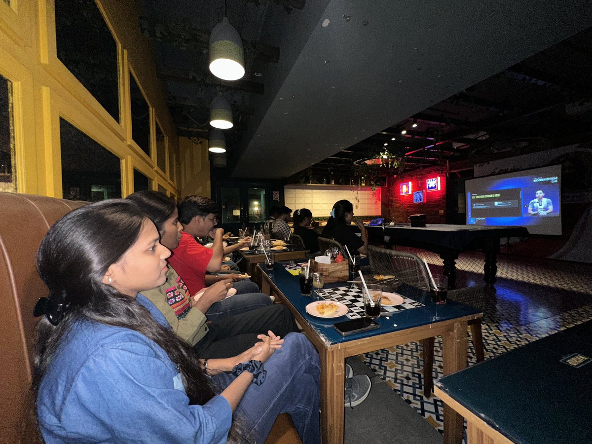 faridsidd02's tweet photo. Here's a pic from Solana Ecosystem Call - Lucknow, India with @rajdotcc @KaifBytes @Ateeq44280951 

@SuperteamDAO getting together in real life on @getriver_io https://t.co/zdLPTSDOwd