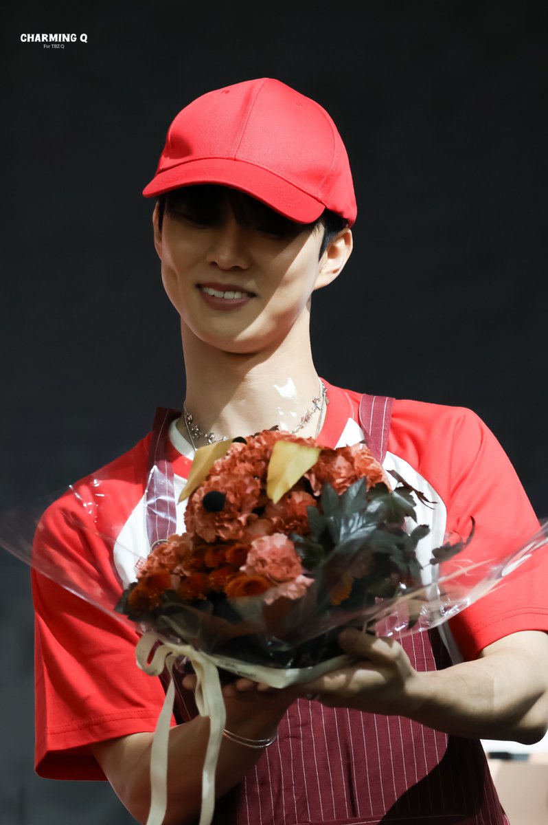 241107 💐
#더보이즈 #THEBOYZ #TBZ 
#지창민 #큐 #Q #キュー