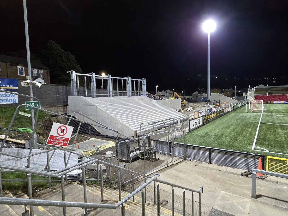 bradley_steve's tweet photo. Great to see swift progress on the new stand at Brandywell Stadium, with concrete terrace beams now added to the skeleton frame that was there on Friday night 👍 At this rate it should hopefully be largely finished by the end of 2024 👏🏻 https://t.co/WqJ4A4xHyR